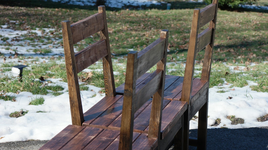 Sturdy Cabin-Style Rustic Dining Chair