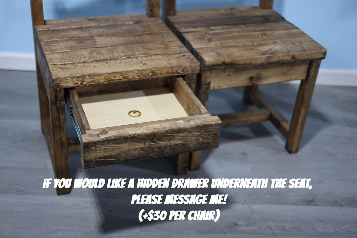 Sturdy Cabin-Style Rustic Dining Chair