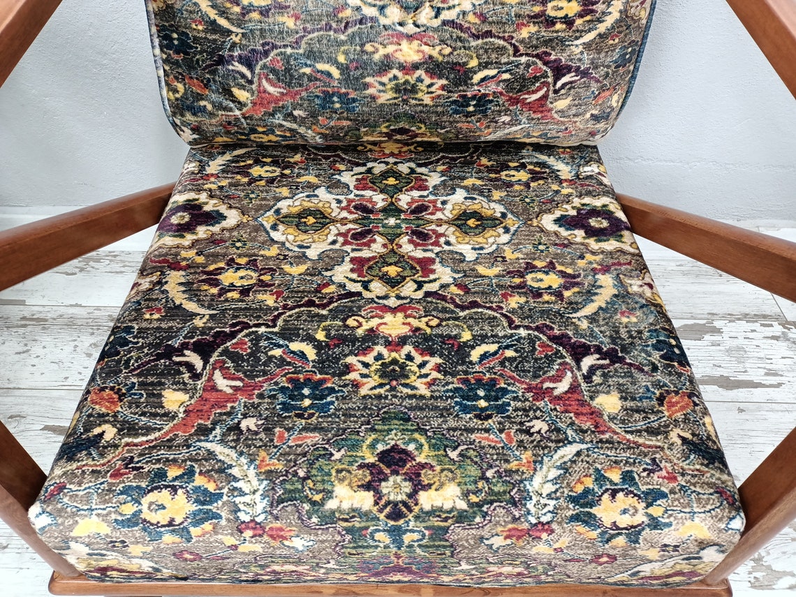 dining chair, accent chair, desk chair, father chair, bohemian couch, handmade couch, lounge chair, saloon sofa, living room chair