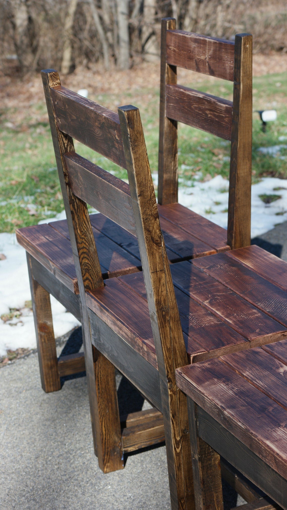 Sturdy Cabin-Style Rustic Dining Chair