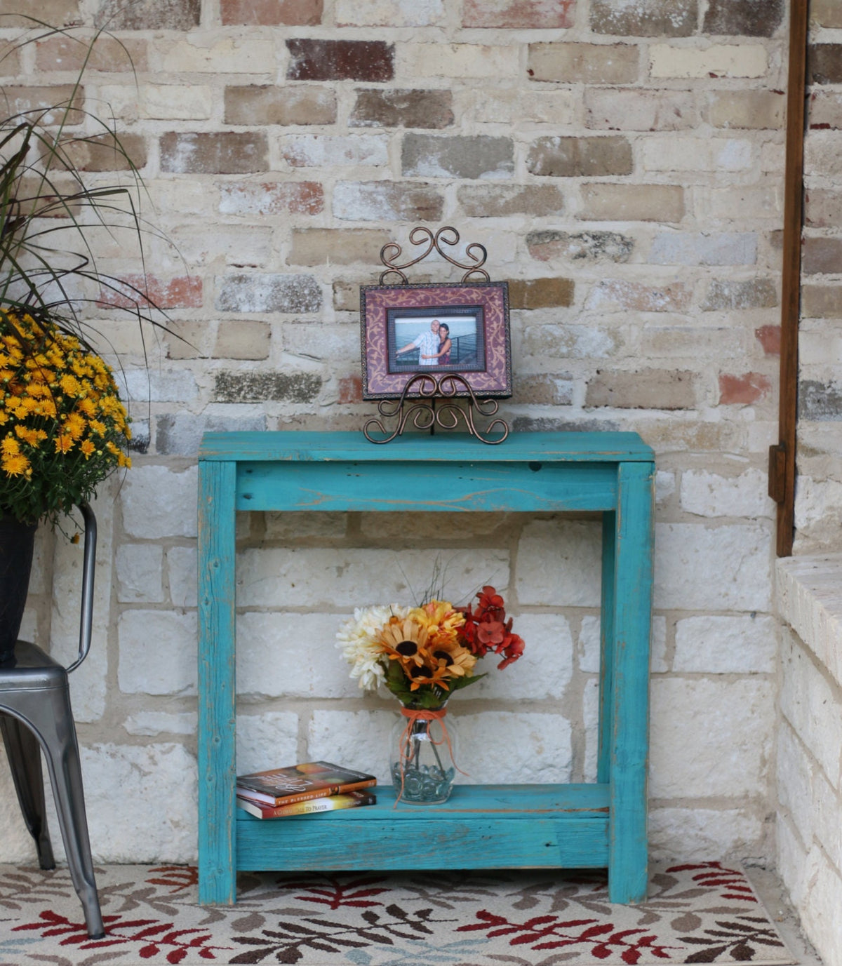 Small Turquoise Entry Console