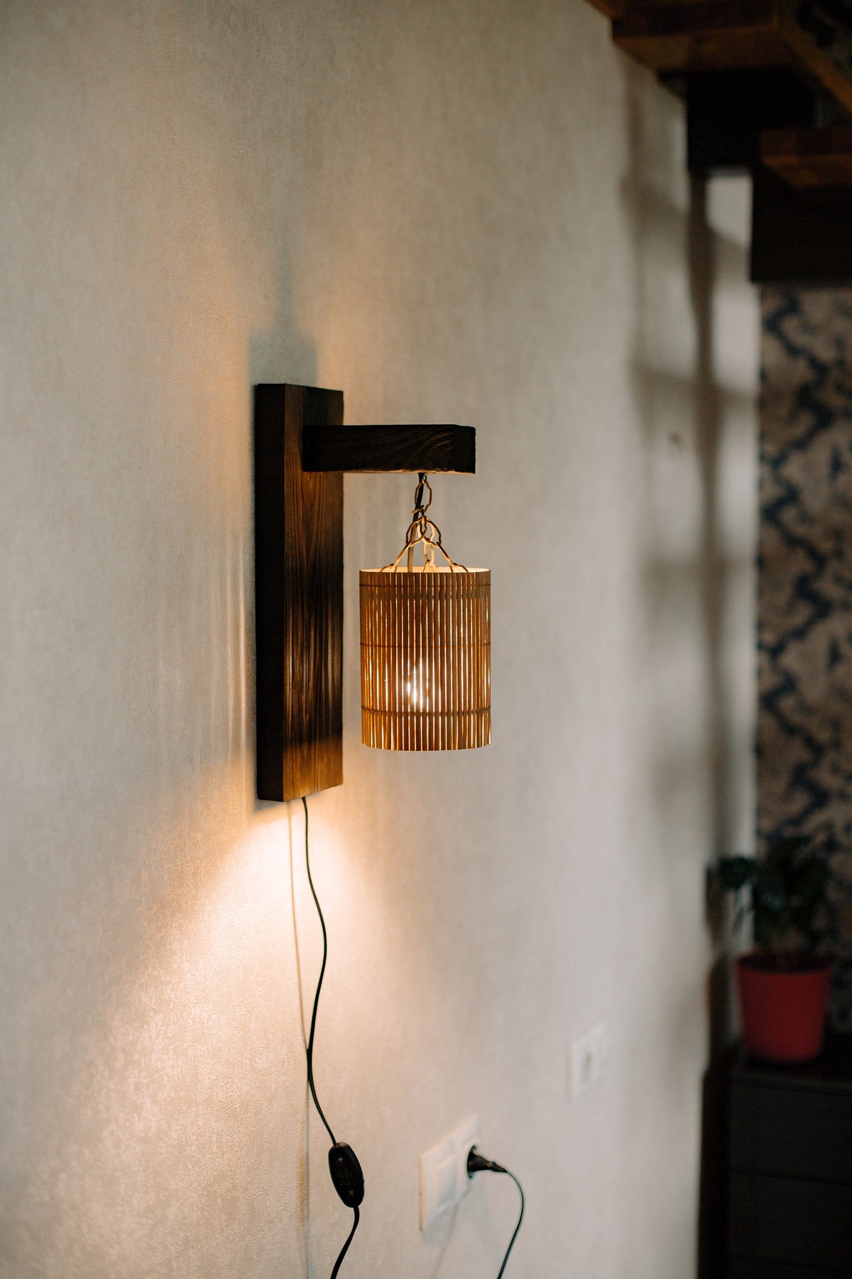 Wood Wall Sconce Plug In, Wall Lamp, Wood Bedside Wall Reading Sconce, Wall Wood Light, Bamboo Lampshade, Eco-friendly Lamp, Wall Lighting
