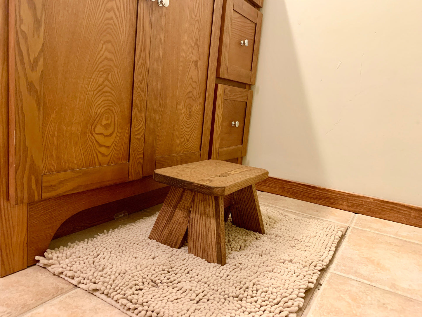 Small Handcrafted Wooden Step Stool | Minimalist Foot Stool | Little Plant Stand & Bathroom Stool