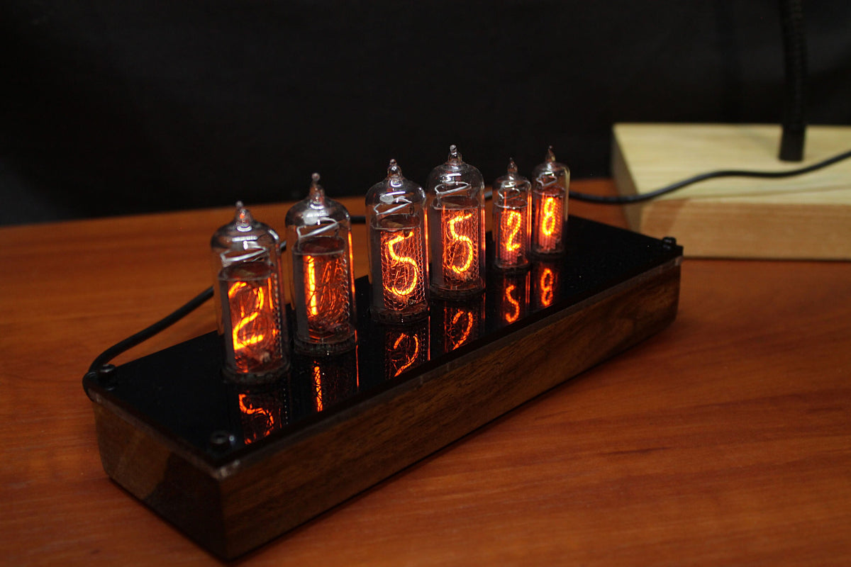 Nixie Tube Clock IN14 and IN16 on 6 lamps