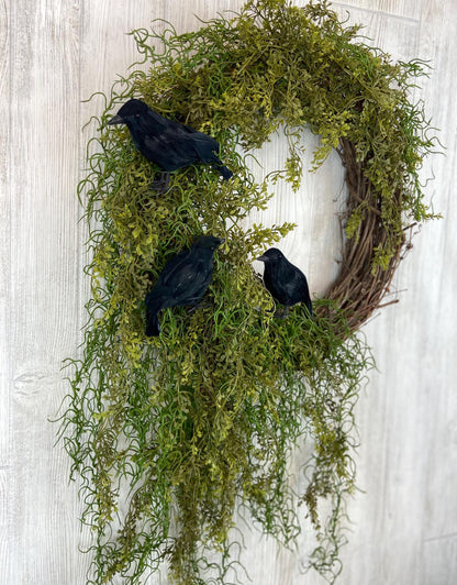 Halloween Enchanted Raven Wreath,Moody Spanish Moss Front Door Decor,Boho Fall Wreath,Eerie Halloween Mossy Wreath,Cottage Core Crow Wreath