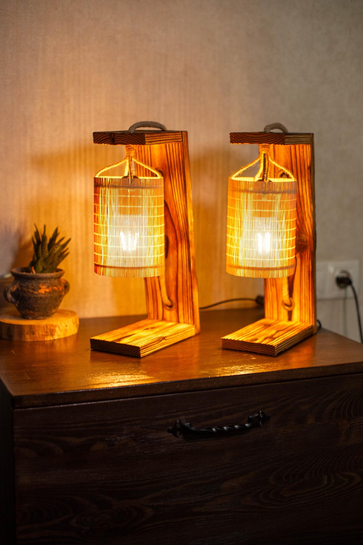 Wood Bedside Table Lamps Set of 2 with Bamboo Shades
