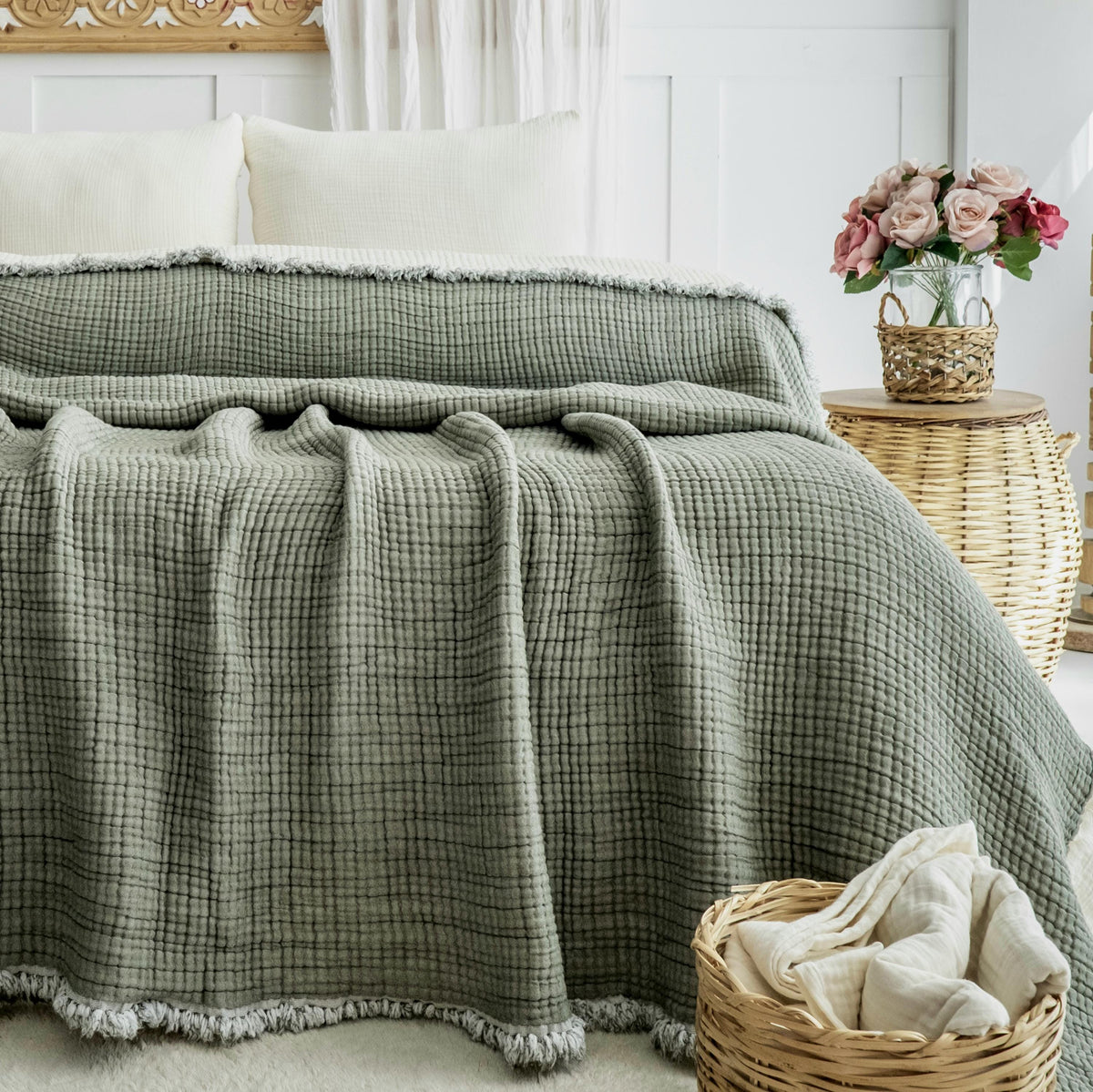 Organic Turkish Cotton Muslin Comforter: King Size Boho Quilt