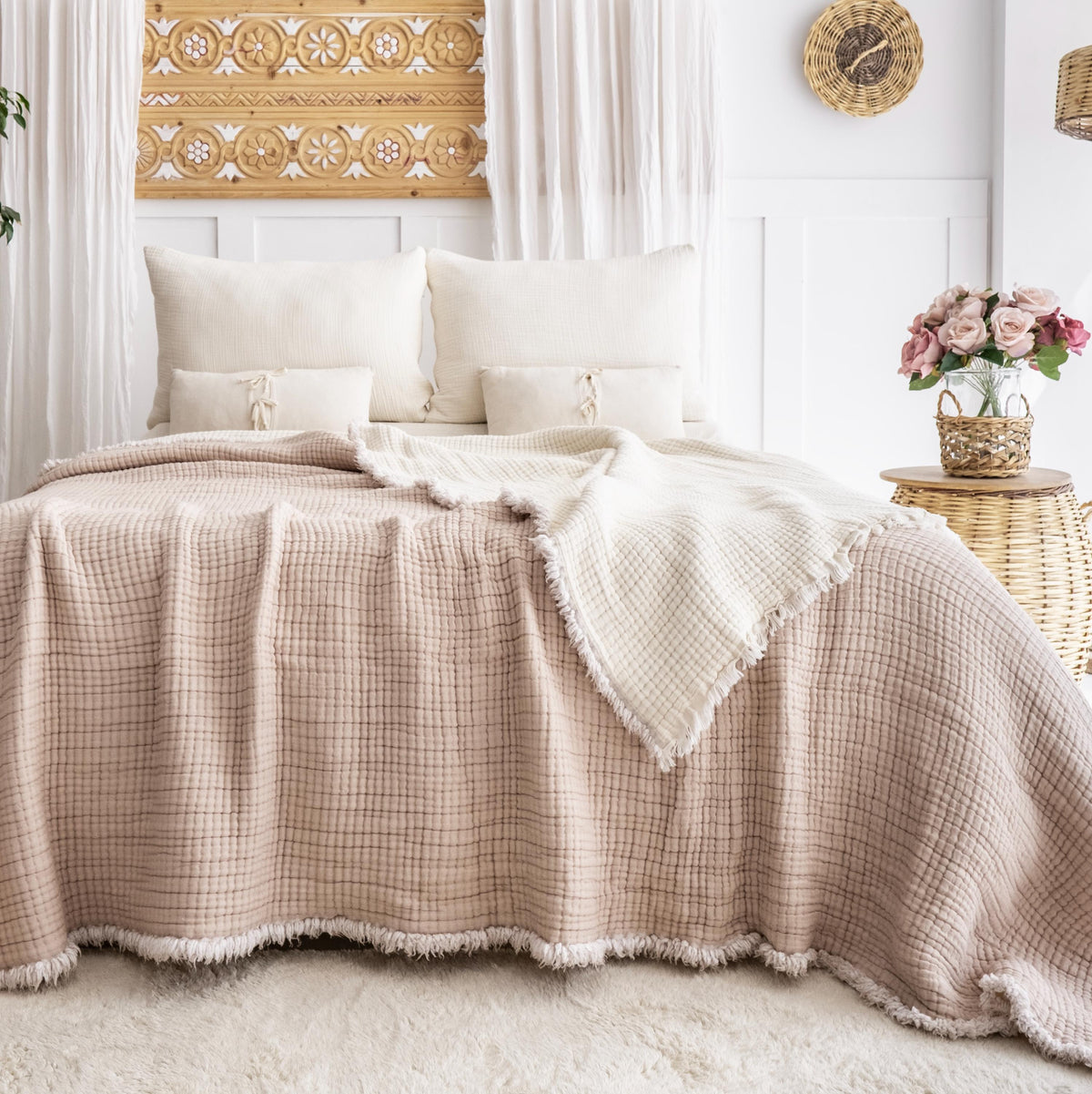 Organic Turkish Cotton Muslin Comforter: King Size Boho Quilt