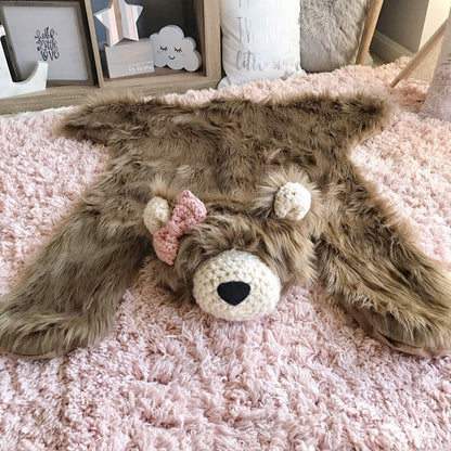 Cappuccino Grizzly Bear Rug in Faux Fur for Forest Nursery