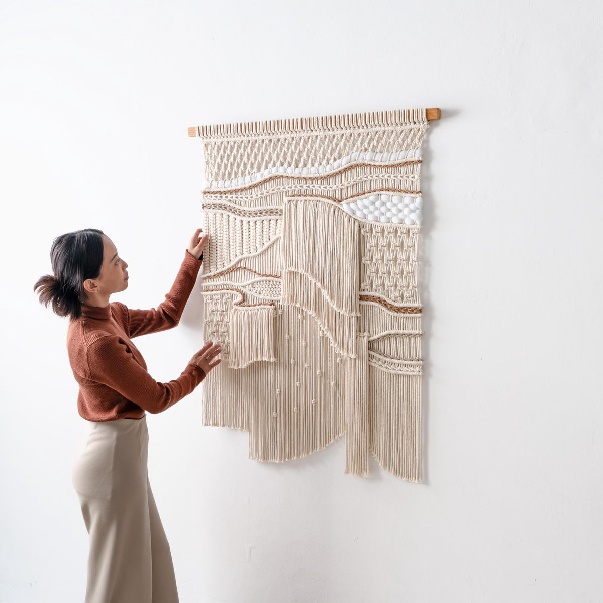 Extra Large Neutral Macrame Wall Art – Handmade Woven Tapestry with Teak Wood Bar, Textured Bohemian Wall Decor for Bedroom or Living Room