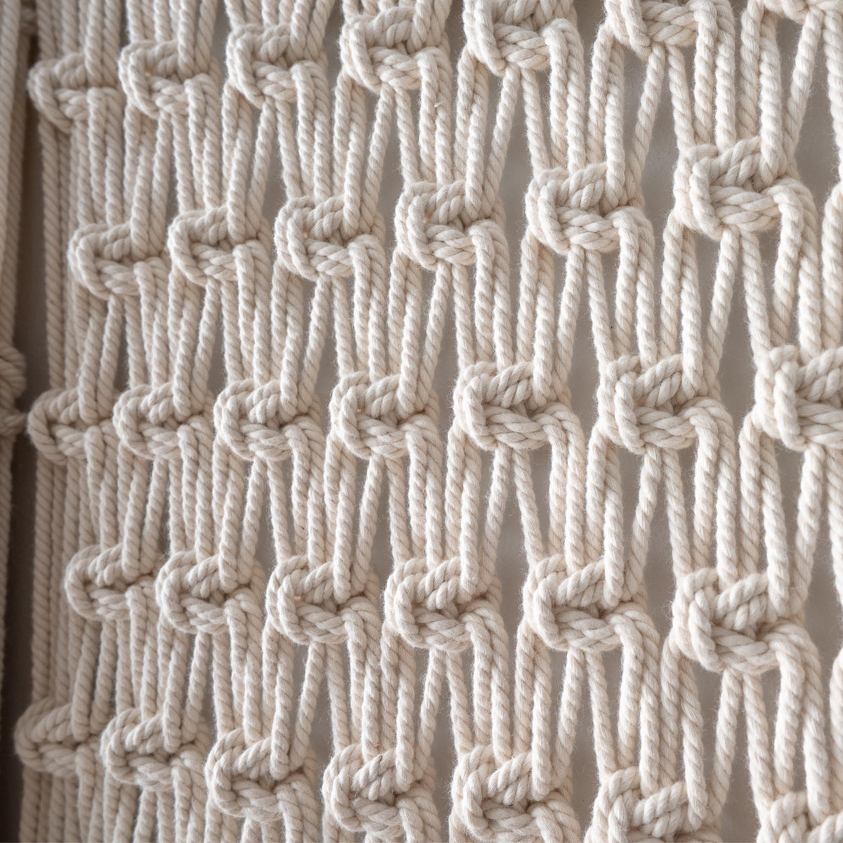Extra Large Neutral Macrame Wall Art – Handmade Woven Tapestry with Teak Wood Bar, Textured Bohemian Wall Decor for Bedroom or Living Room