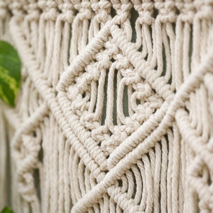 Macrame Wall Shelf Gift, 3 Tier Boho Shelf Decor, Handmade Hanging Shelf, Unique Housewarming Gift Idea，Minimalist Boho Wall Decor