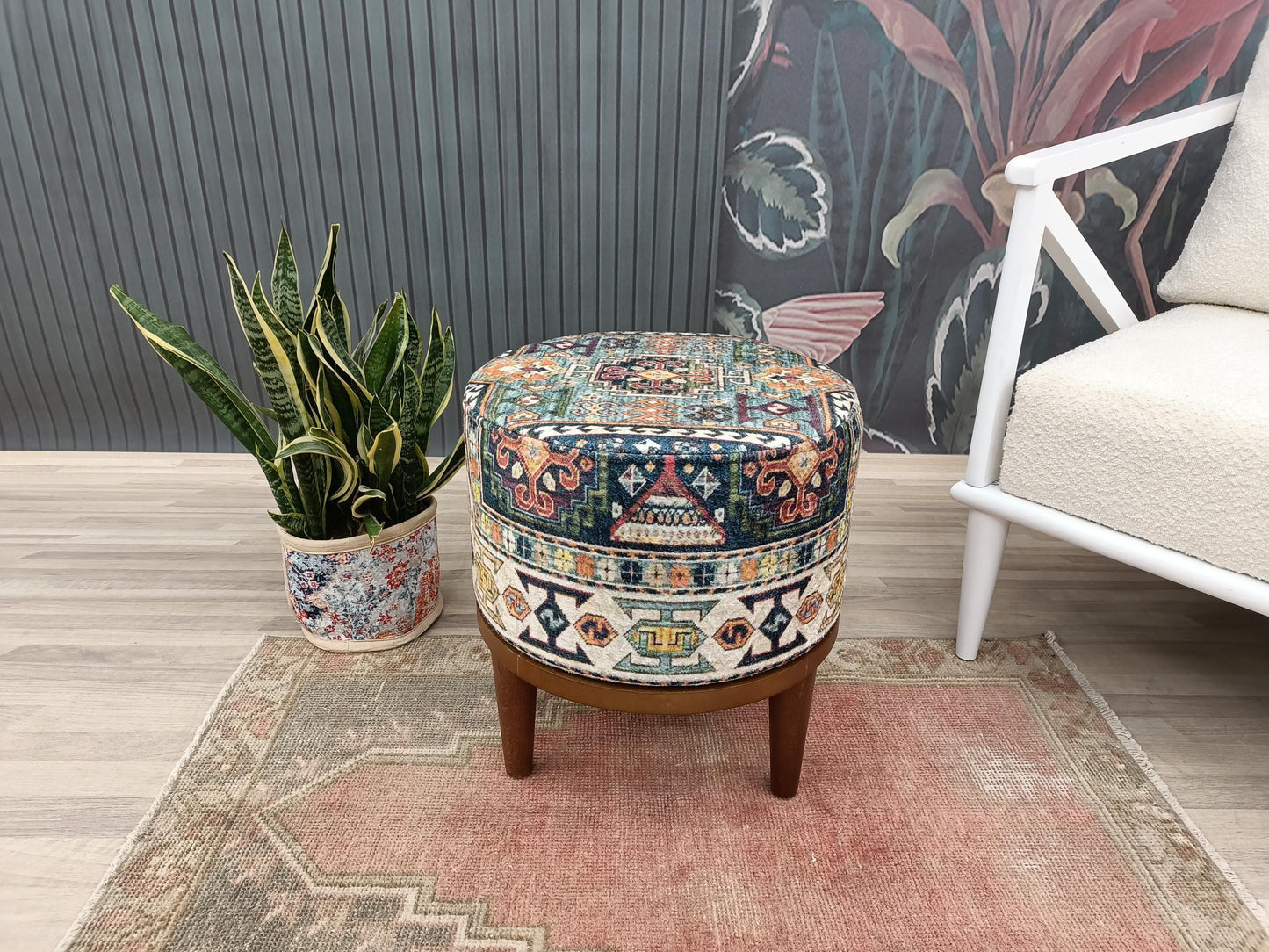 Round pouf stool, Bedroom pouf, Footstool ottoman, Tufted stool, Piano chair, Moroccan pouf, Footrest bench, Make up stool