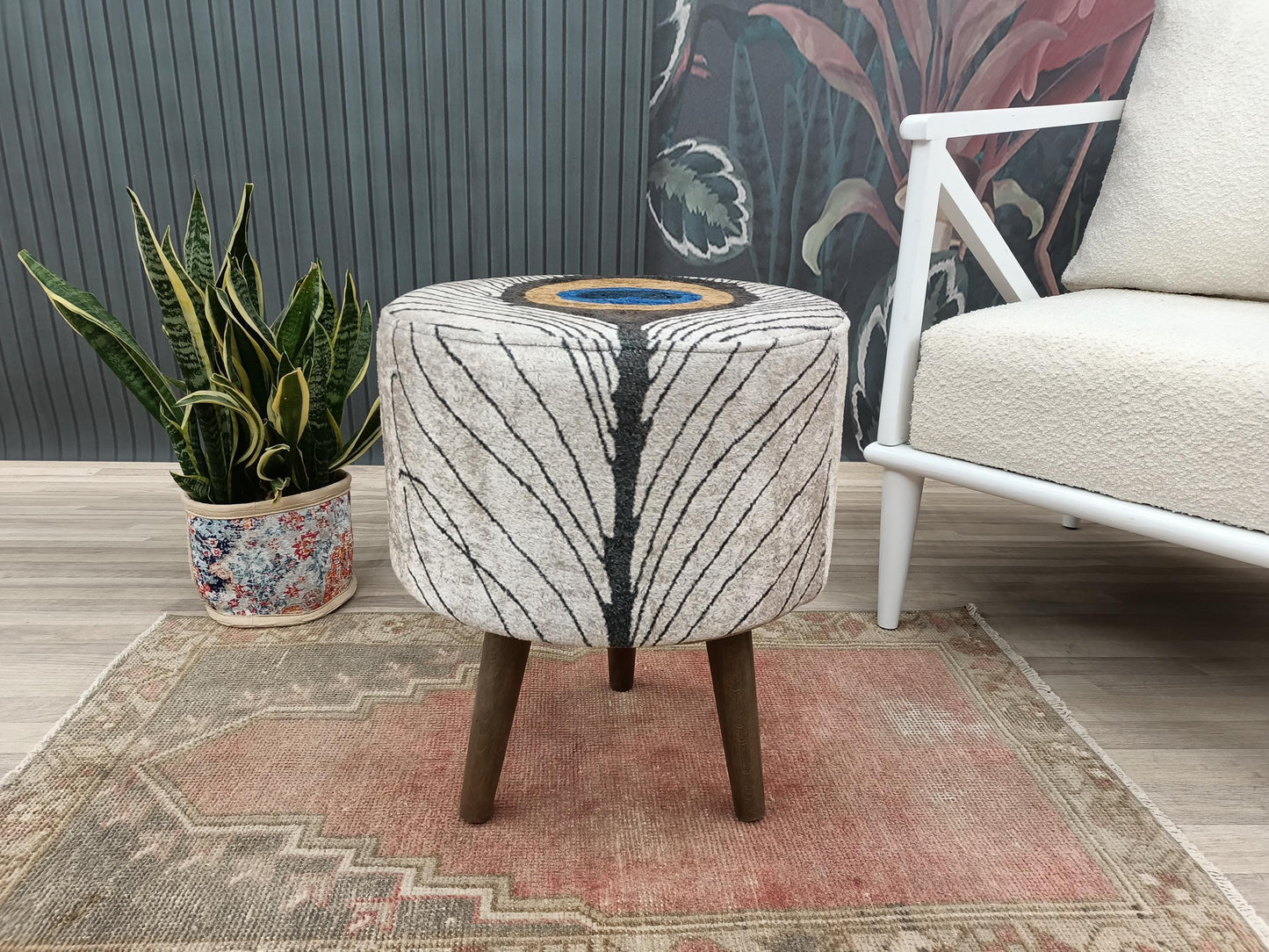 Ottoman chair, Accent chair, Bohemian chair, Footstool pouf, Entry chair, Peacock chair, Lobby stool, Retro chair, Upholstered bench