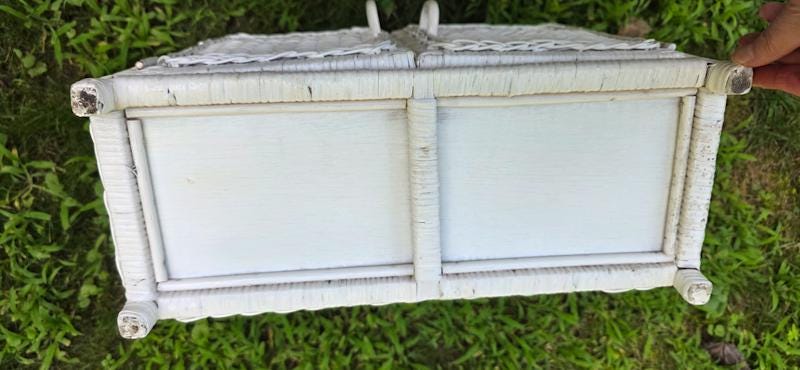 White Wicker Bathroom Wall Cabinet Vanity Shelf 2-Door Rattan Hanging
