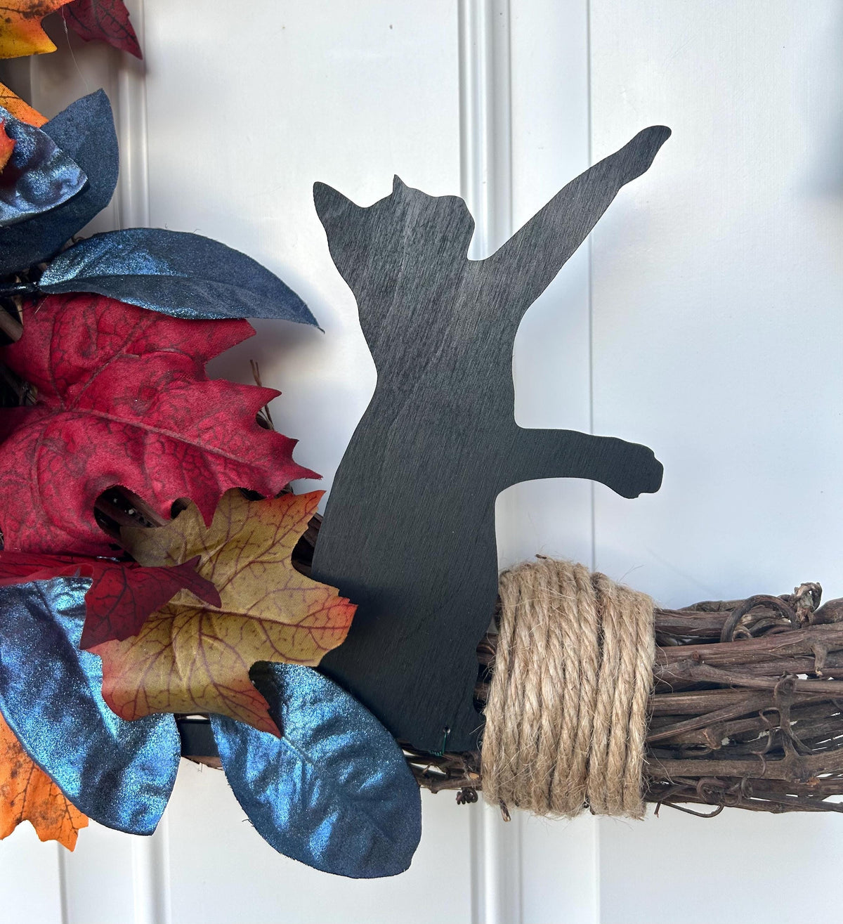 Black Cat Halloween Wreath:LED Lantern,Halloween Door Decor,Pumpkins,October Front Door Hanger,Autumn Boho Dec,Spooky Half Moon Kitty Wreath
